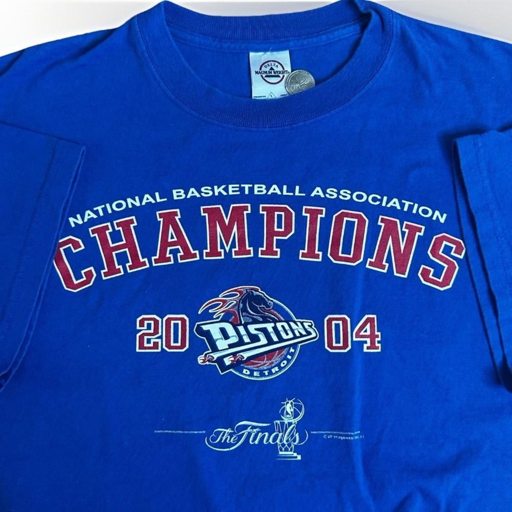 Vintage 2004 Detroit Pistons NBA Championship Shirt Mens Large Blue Finals Delta